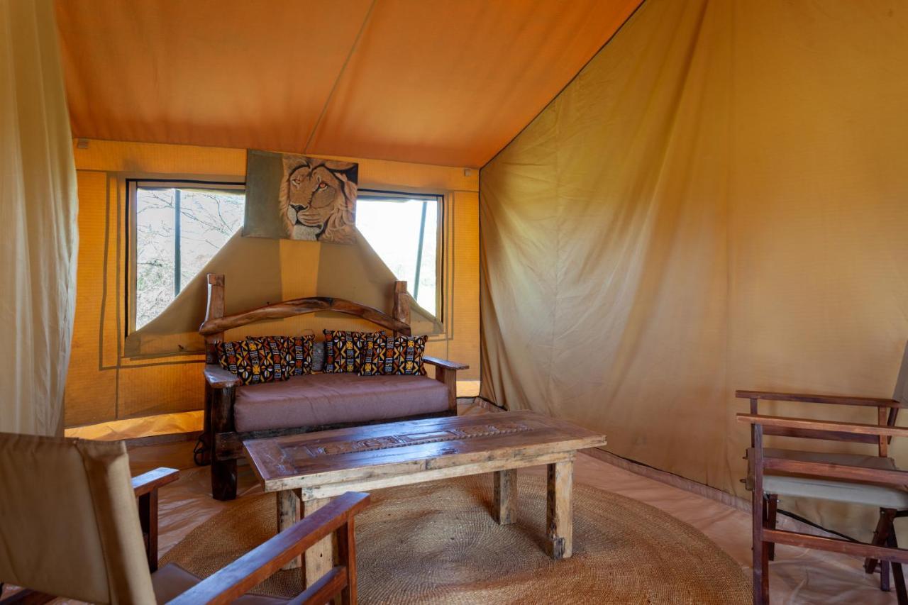 Gnu Mara River Camp เซเรงเกติ ภายนอก รูปภาพ